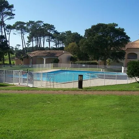 Avec Parking - 4 Pers. - Fr-1-878-23 *